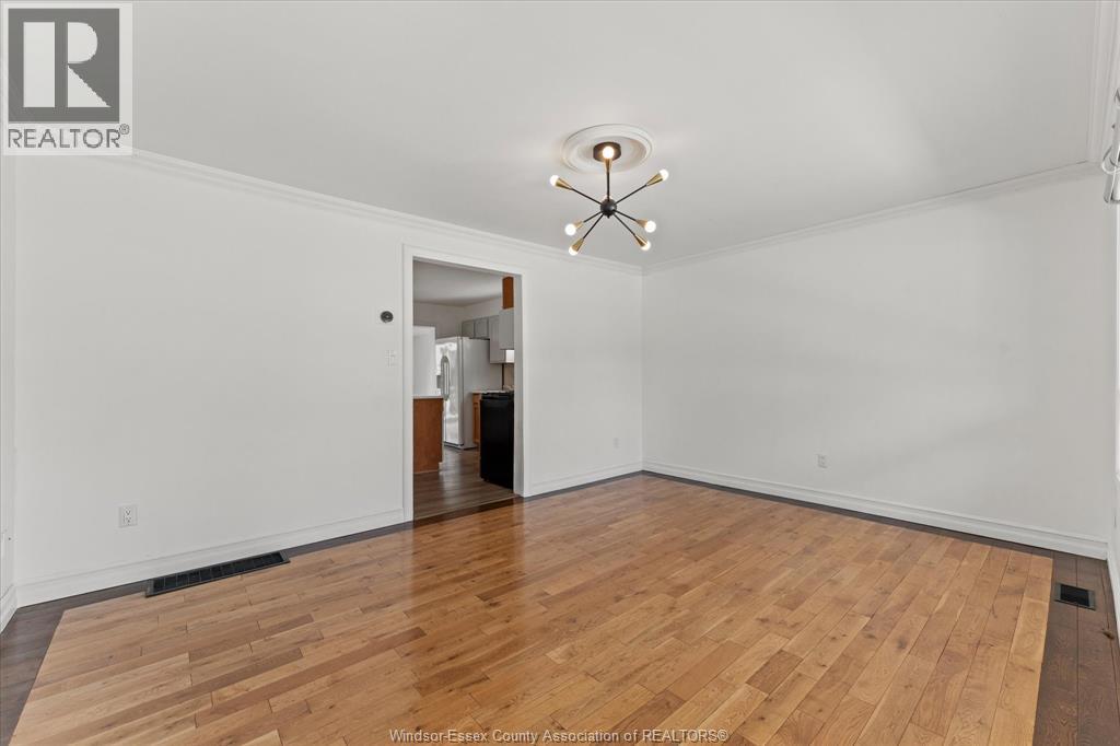 2163 Wellesley Avenue, Windsor, Ontario  N8W 2E8 - Photo 5 - 26013808