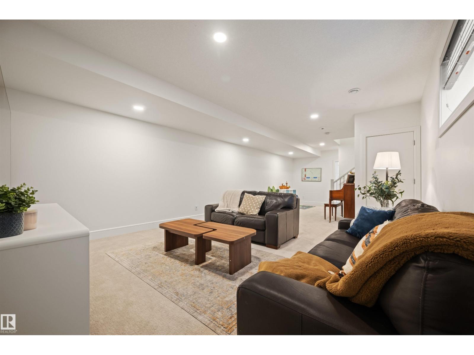 10330 136 St NW NW, Edmonton, Alberta  T5N 2E5 - Photo 37 - E4492960
