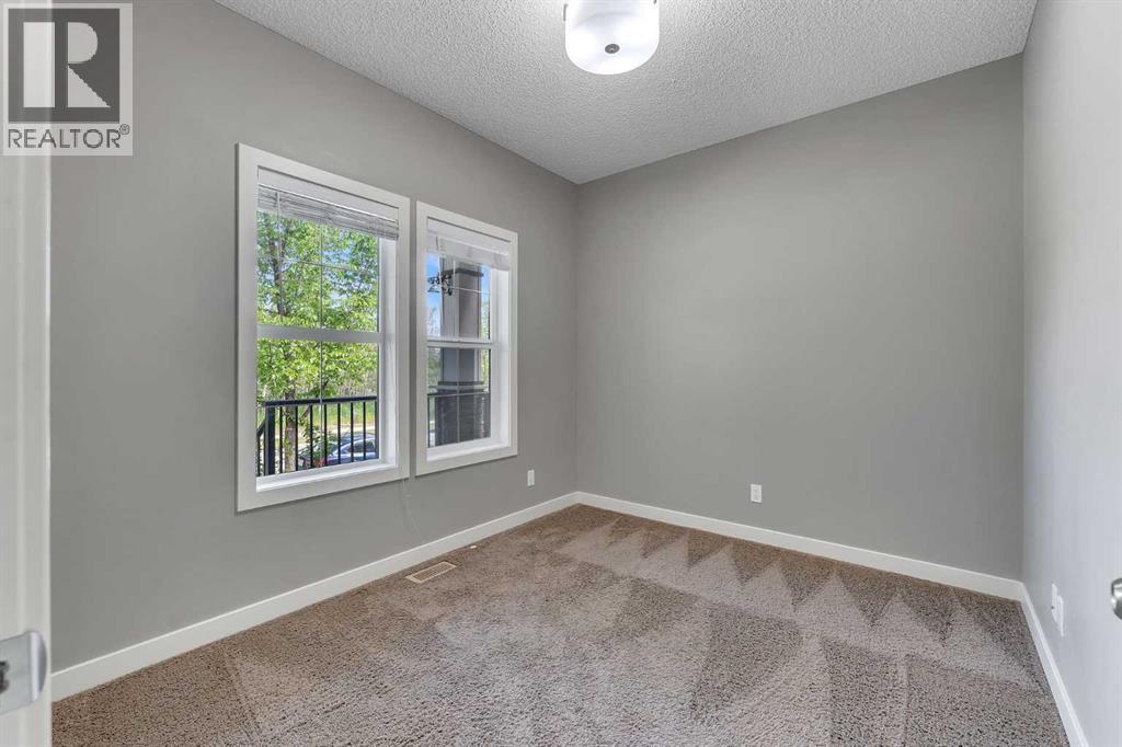 240 Elgin Meadows Way SE, Calgary, Alberta  T2Z 0R9 - Photo 12 - A2318760
