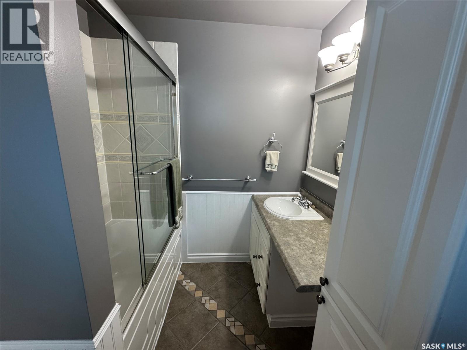 712 Douglas Park Crescent E, Regina, Saskatchewan  S4N 2S2 - Photo 21 - SK039008