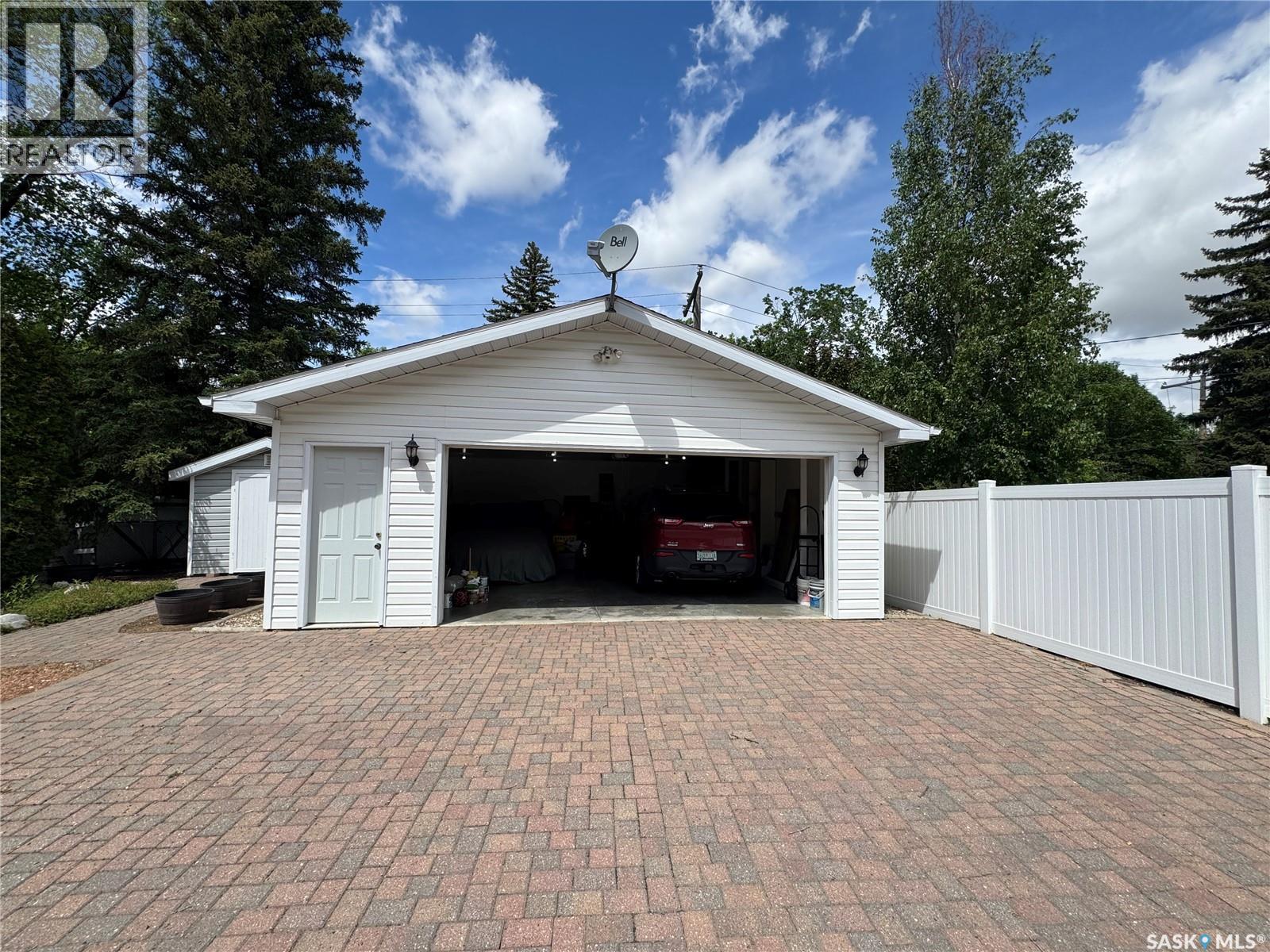 712 Douglas Park Crescent E, Regina, Saskatchewan  S4N 2S2 - Photo 39 - SK039008