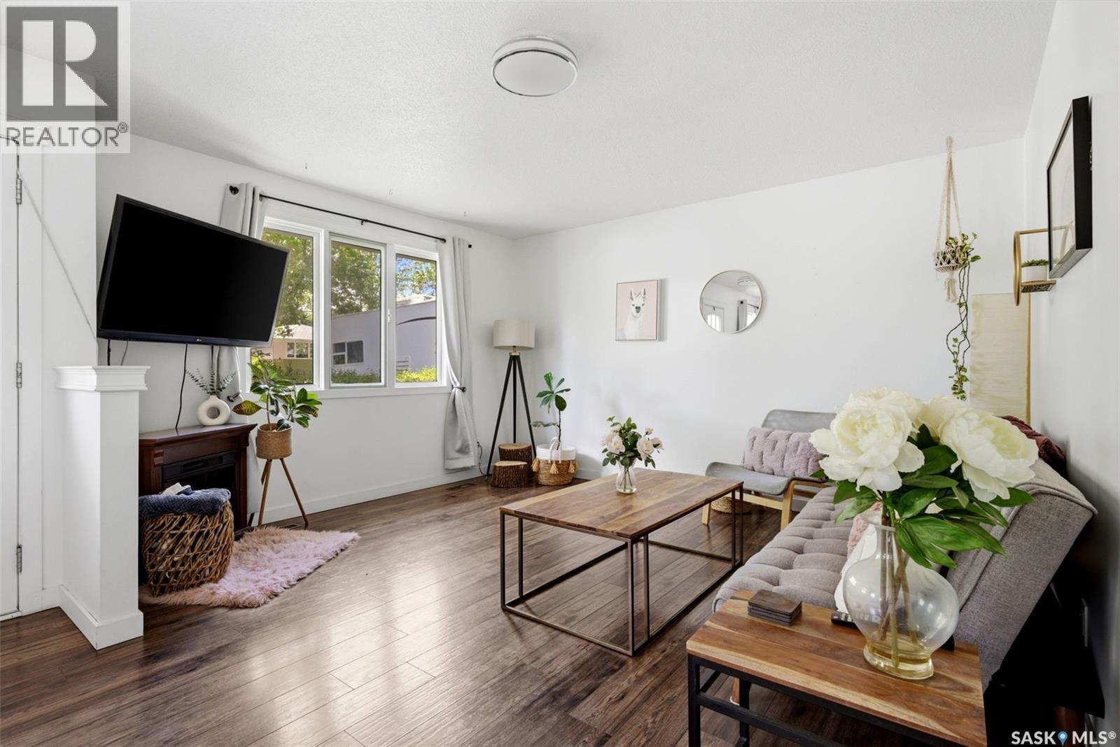 5608 2nd Avenue N, Regina, Saskatchewan  S4R 5M5 - Photo 6 - SK038972