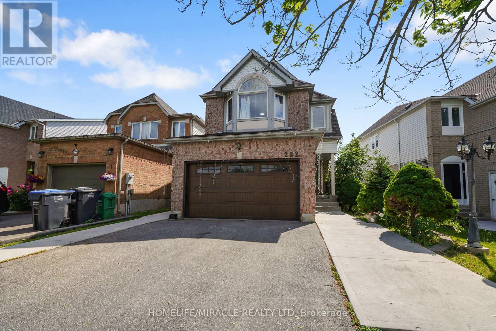 222 SUNFOREST DRIVE, Brampton, Ontario