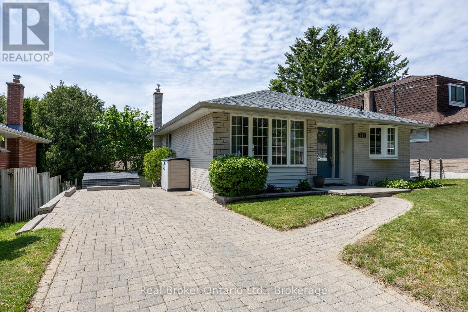 544 Wilson Road N, Oshawa, Ontario  L1G 6E9 - Photo 3 - E13432020