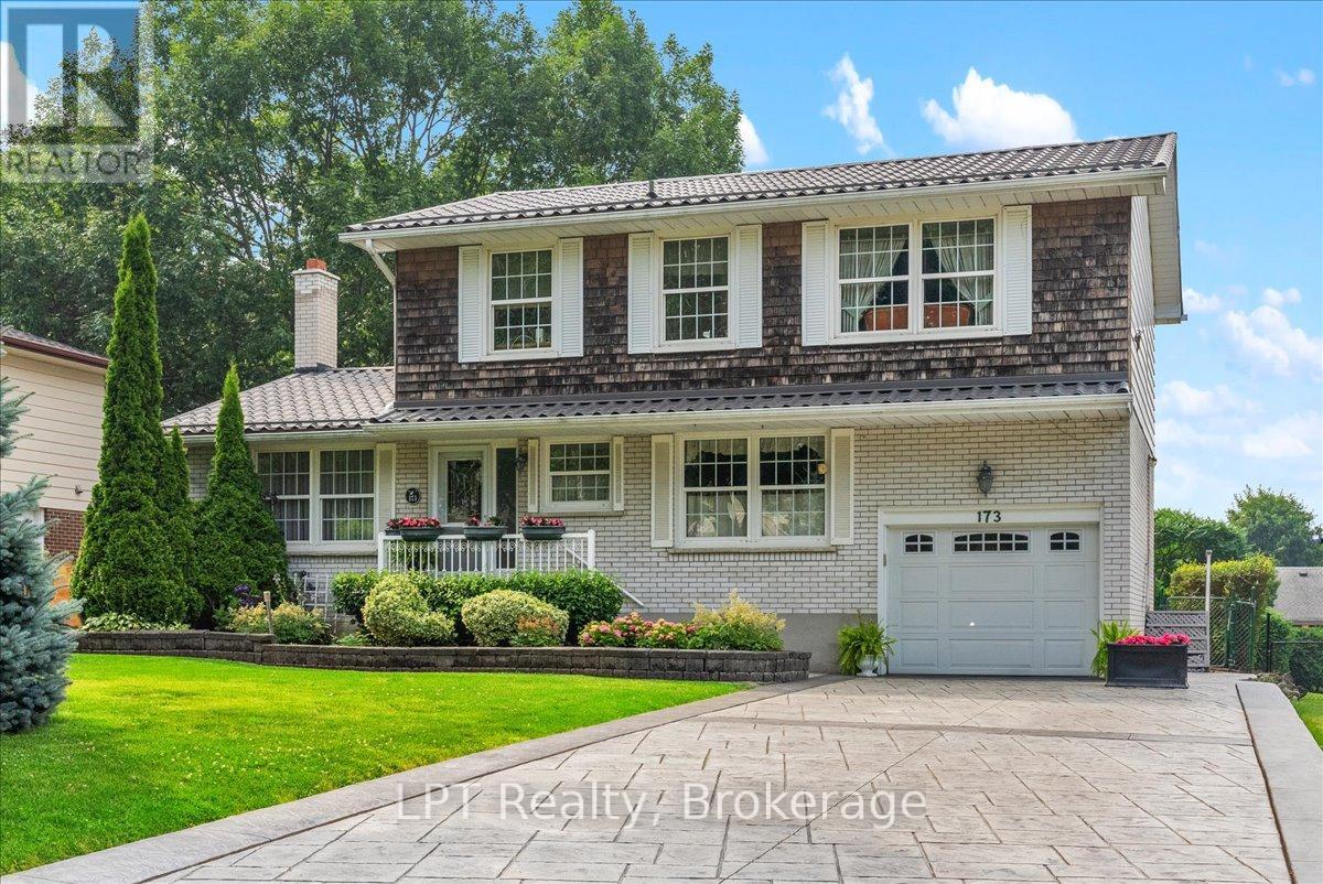 173 SWITZER DRIVE, Oshawa, Ontario