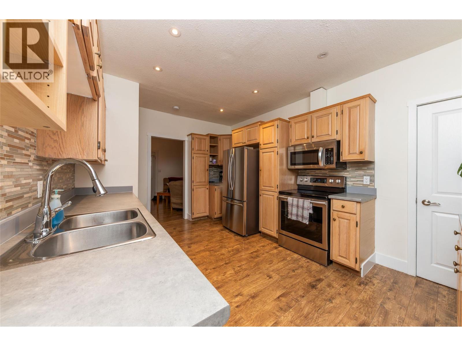 867 Columbia Street, Kamloops, British Columbia  V2C 3W3 - Photo 27 - 10384318