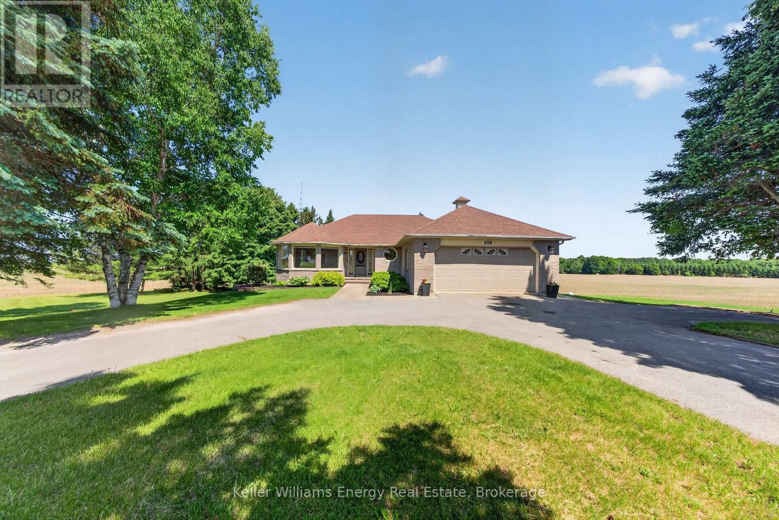 658 RIDGE ROAD, Prince Edward County, Ontario