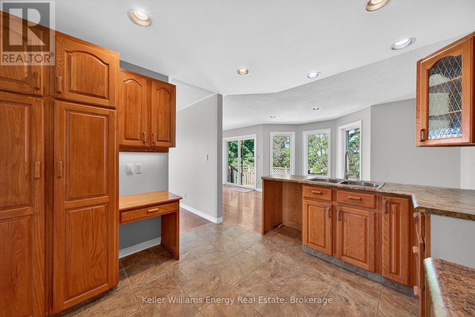 658 Ridge Road, Prince Edward County, Ontario  K0K 2T0 - Photo 15 - X13431930