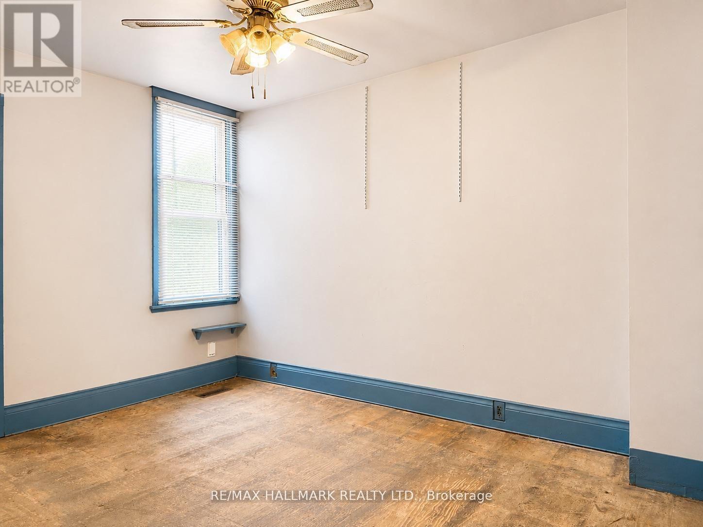 71 Boulton Avenue, Toronto, Ontario  M4M 2J4 - Photo 2 - E13431768