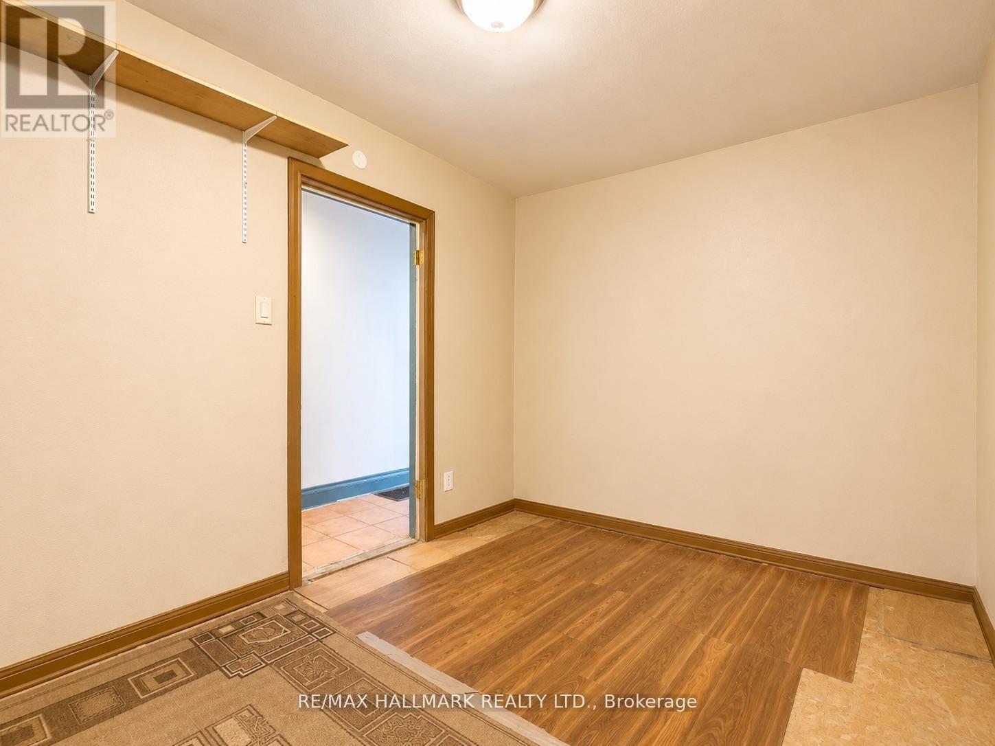 71 Boulton Avenue, Toronto, Ontario  M4M 2J4 - Photo 8 - E13431768
