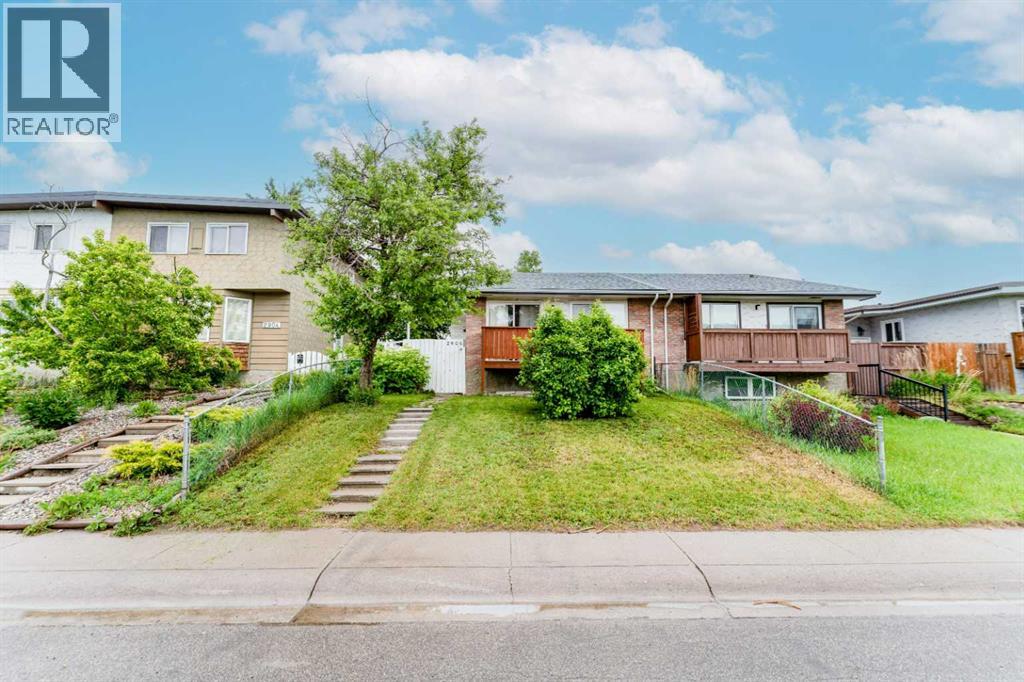 2906 Doverville Crescent SE, Calgary, Alberta