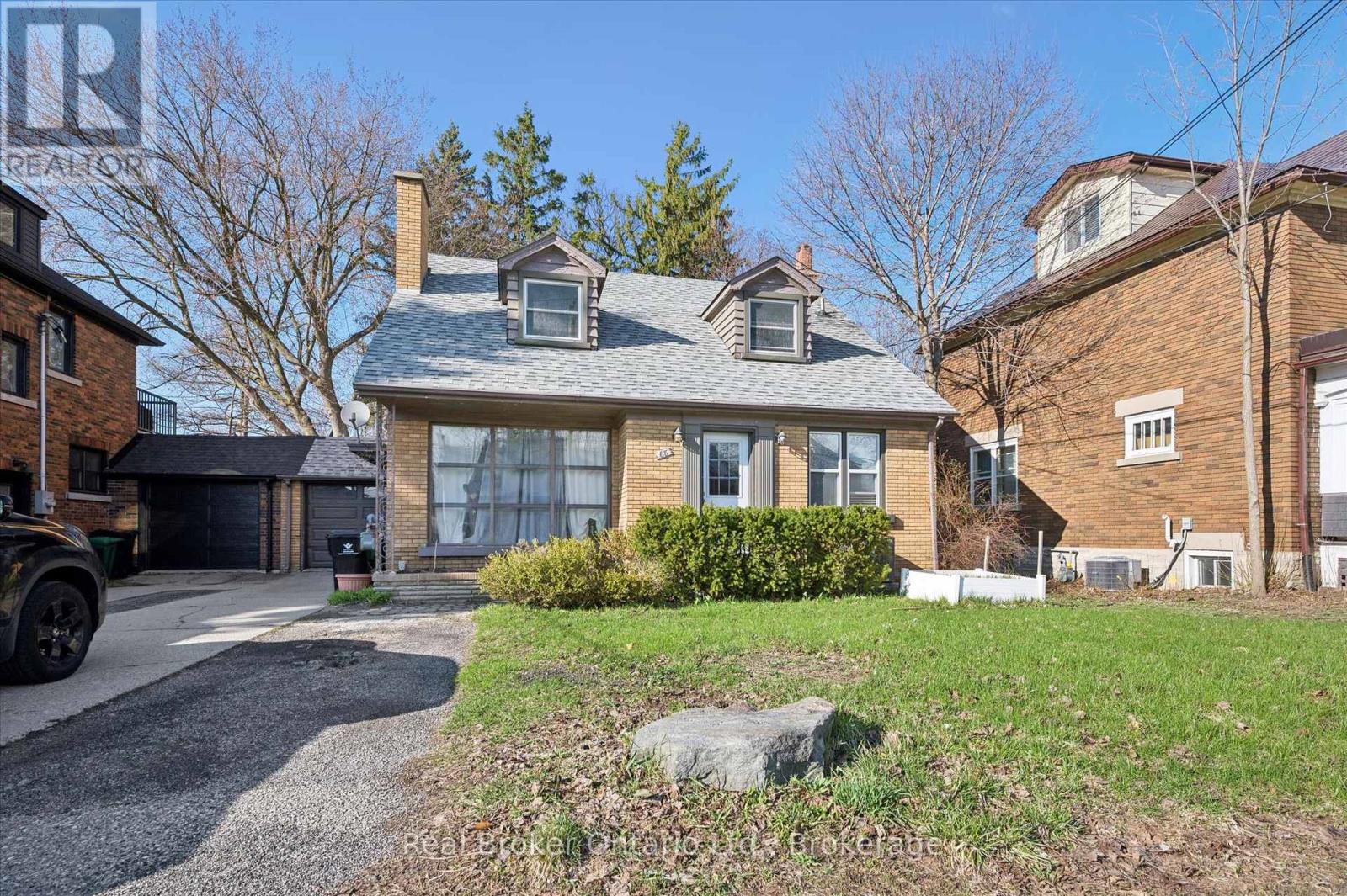 UPPER - 68 HIGHLAND ROAD W, Kitchener, Ontario