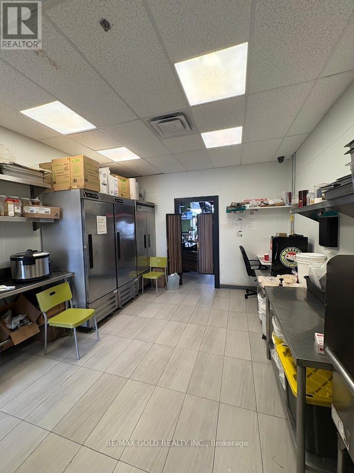 8 - 4265 Thomas Alton Boulevard, Burlington, Ontario  L7M 0Z4 - Photo 6 - W13022662
