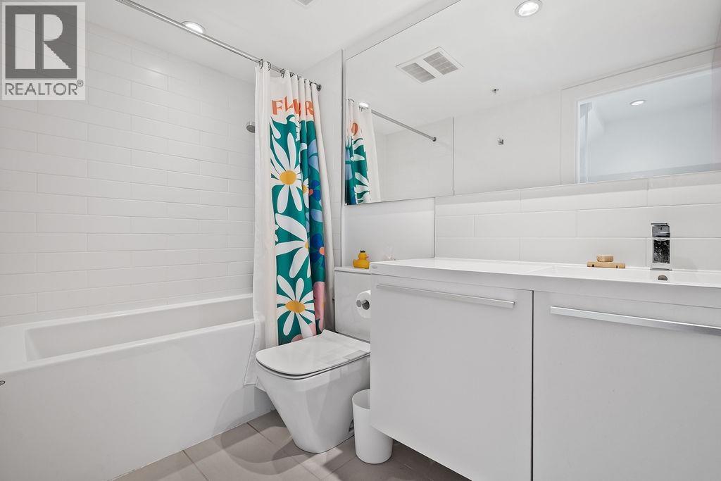 311 1647 E Pender Street, Vancouver, British Columbia  V5L 1W2 - Photo 21 - R3131811