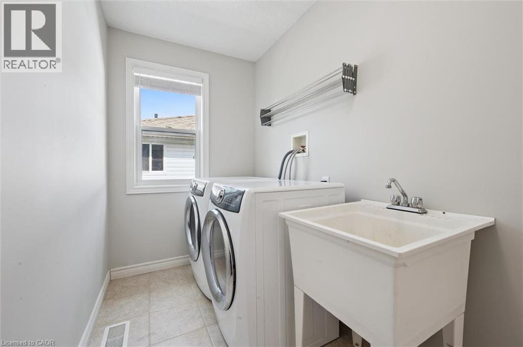 774 Chesapeake Drive, Waterloo, Ontario  N2K 4A6 - Photo 30 - 40837296