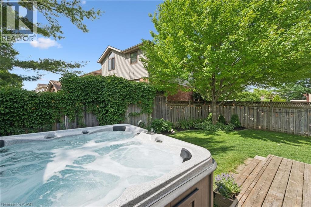 774 Chesapeake Drive, Waterloo, Ontario  N2K 4A6 - Photo 38 - 40837296