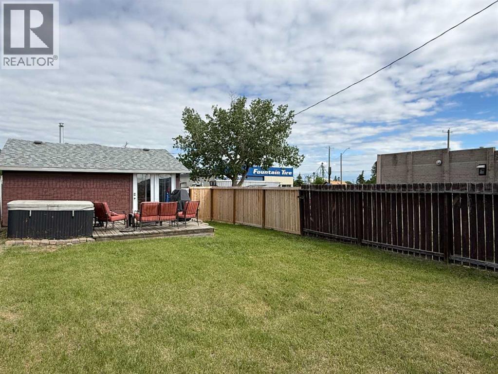 209 1 Street N, Vulcan, Alberta  T0L 2B0 - Photo 17 - A2305991