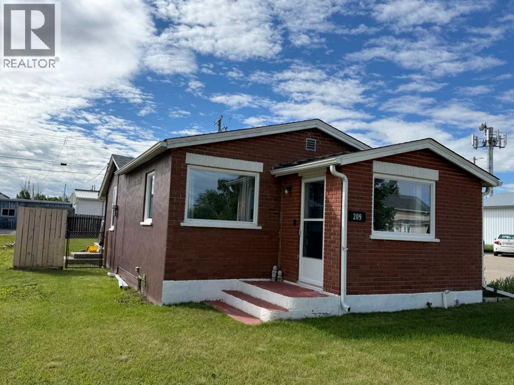 209 1 Street N, Vulcan, Alberta  T0L 2B0 - Photo 18 - A2305991