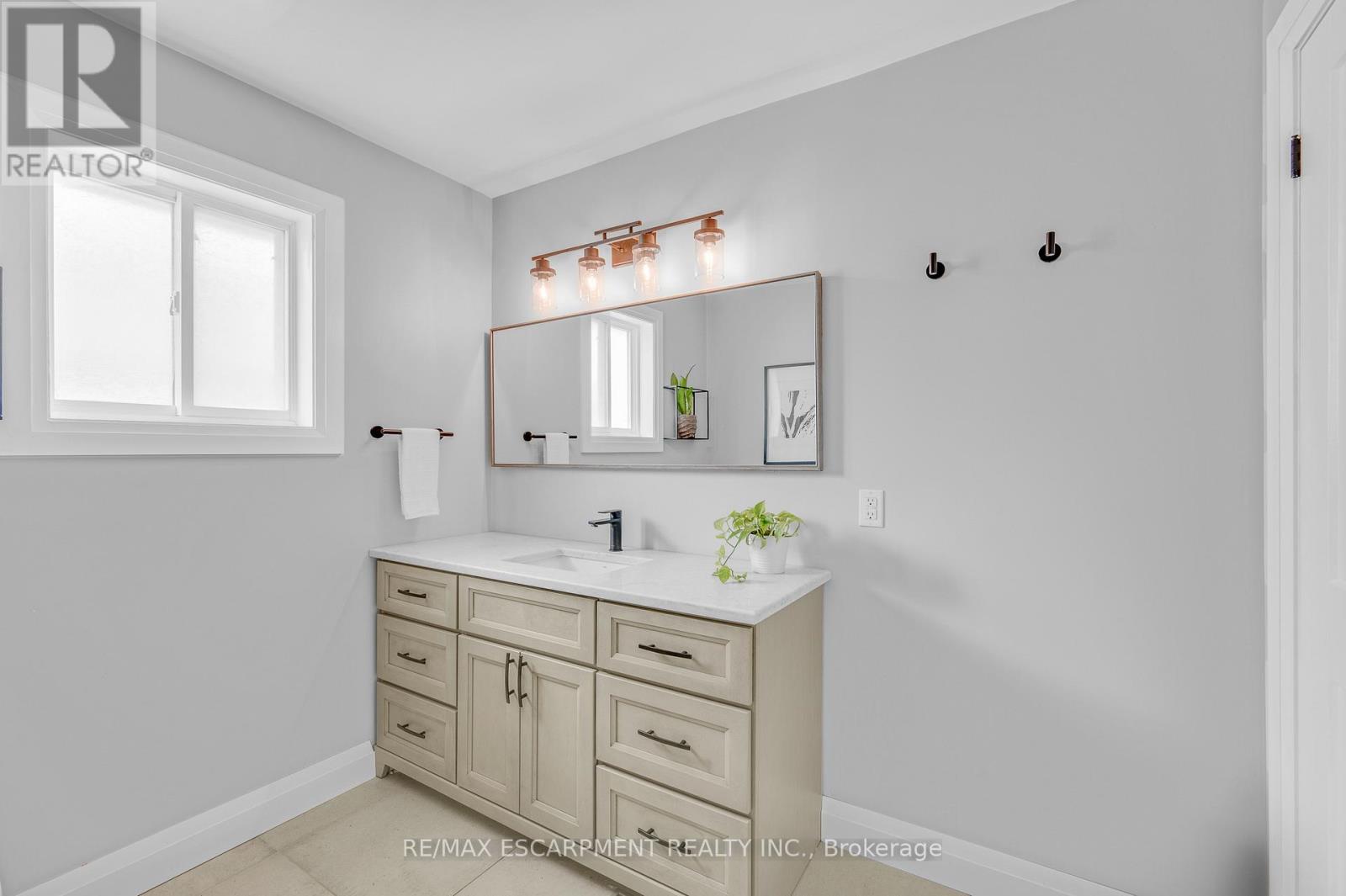 4014 Jarvis Crescent, Burlington, Ontario  L7M 4K1 - Photo 24 - W13431680