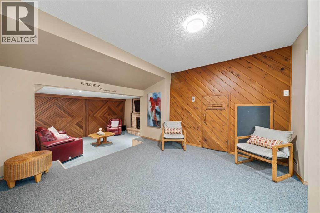 8 Varsplain Place NW, Calgary, Alberta  T3A 0C7 - Photo 39 - A2316291