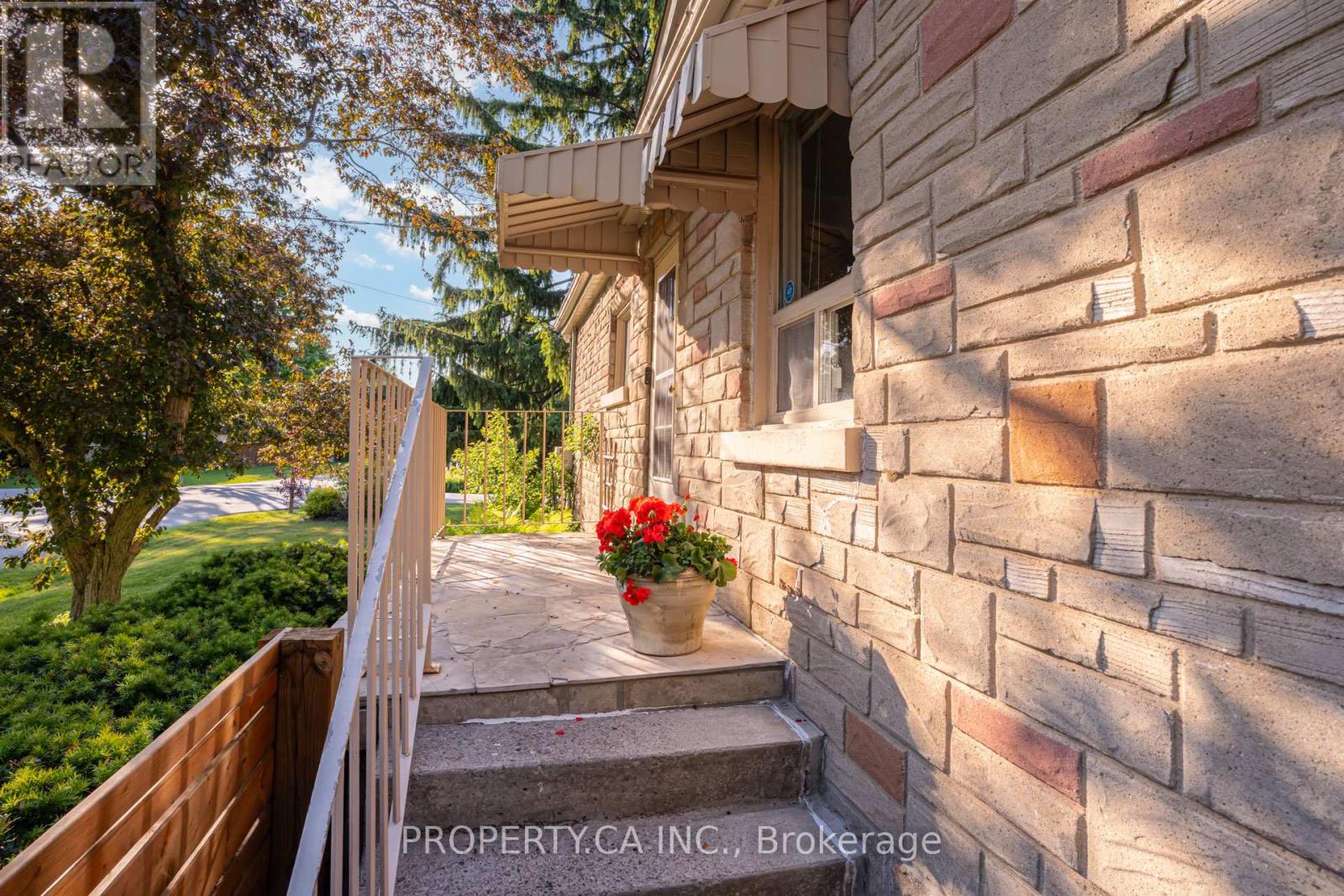 480 Lynd Avenue, Mississauga, Ontario  L5G 2L9 - Photo 8 - W13431764