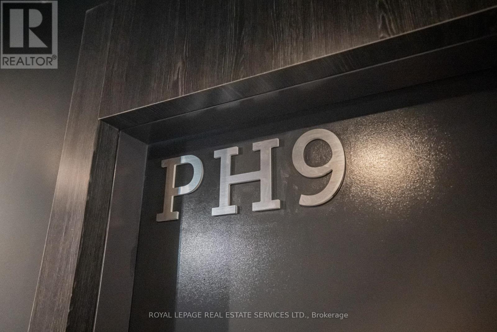 Ph # 09 - 383 Sorauren Avenue, Toronto, Ontario  M6R 1W5 - Photo 6 - W13431842