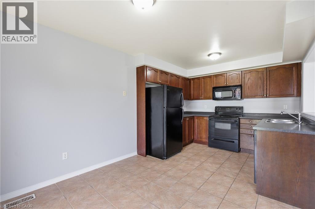 48 Griffiths Avenue, Cambridge, Ontario  N1P 1J6 - Photo 12 - 40829955