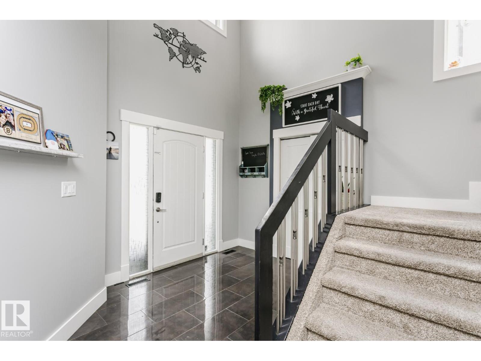 5414 64 St, Beaumont, Alberta  T4X 0H2 - Photo 4 - E4493032