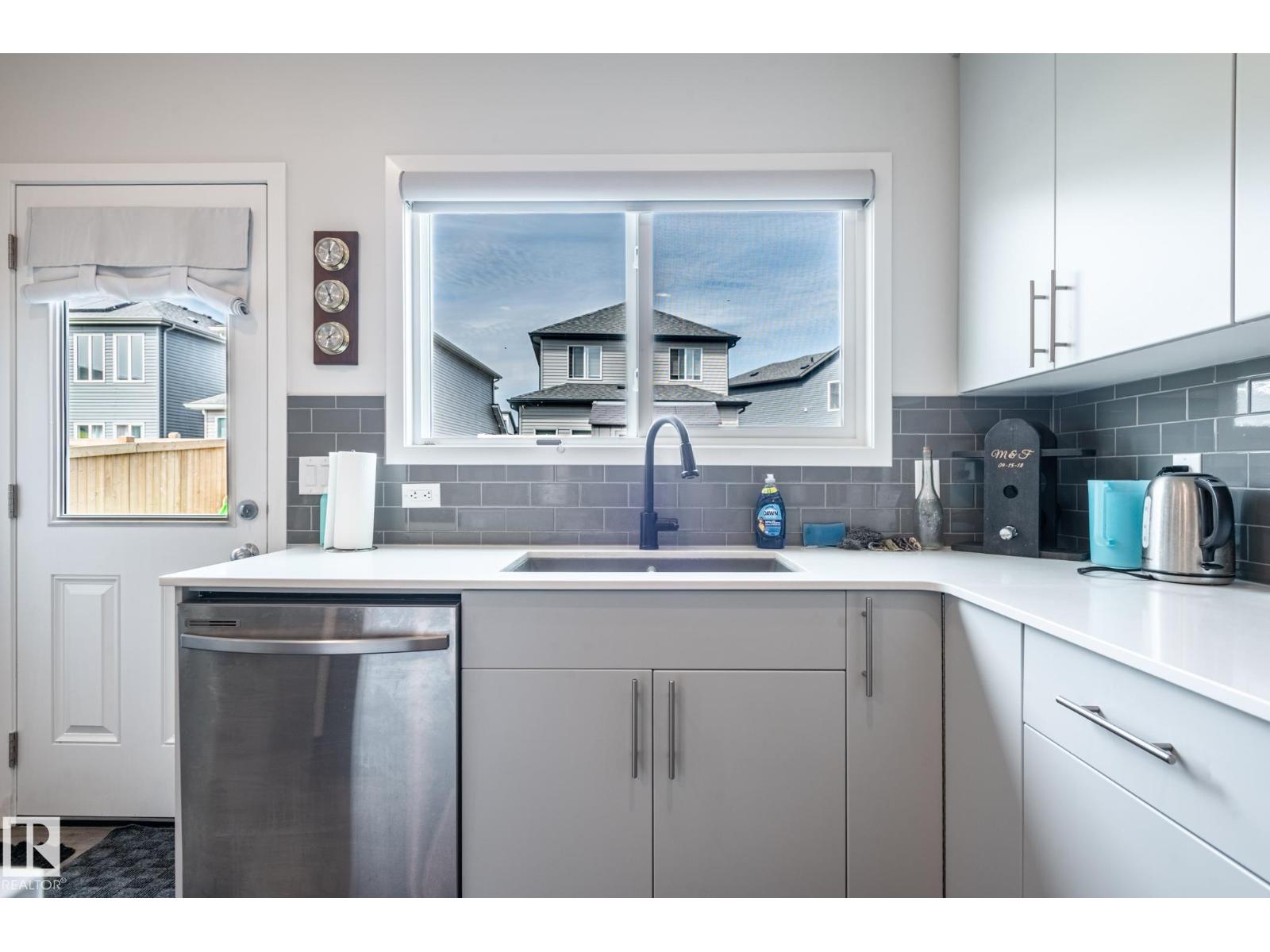 17562 63a St NW, Edmonton, Alberta  T5Y 4E6 - Photo 16 - E4493033