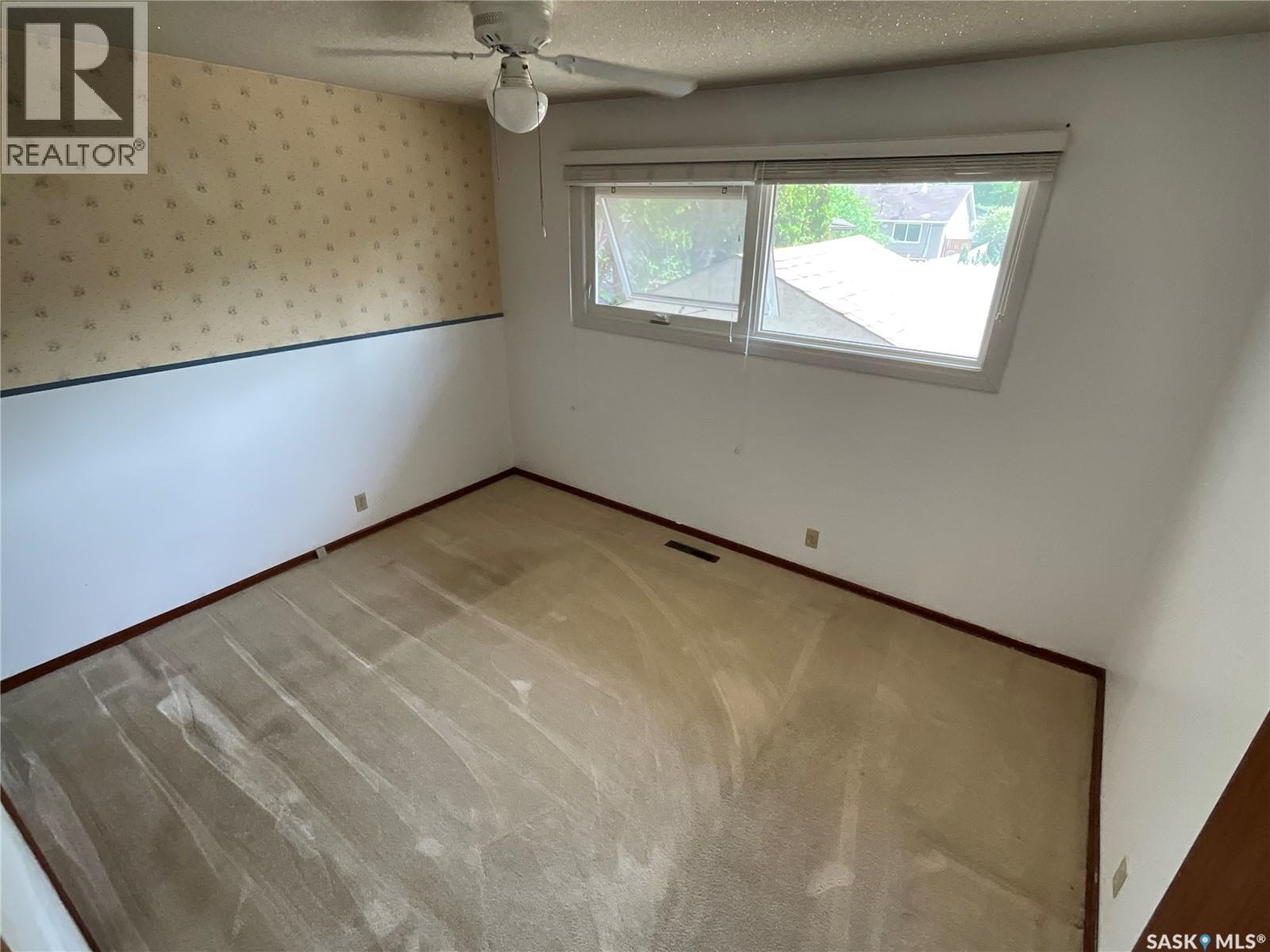 337 Mcintosh Street N, Regina, Saskatchewan  S4R 5A1 - Photo 16 - SK039094