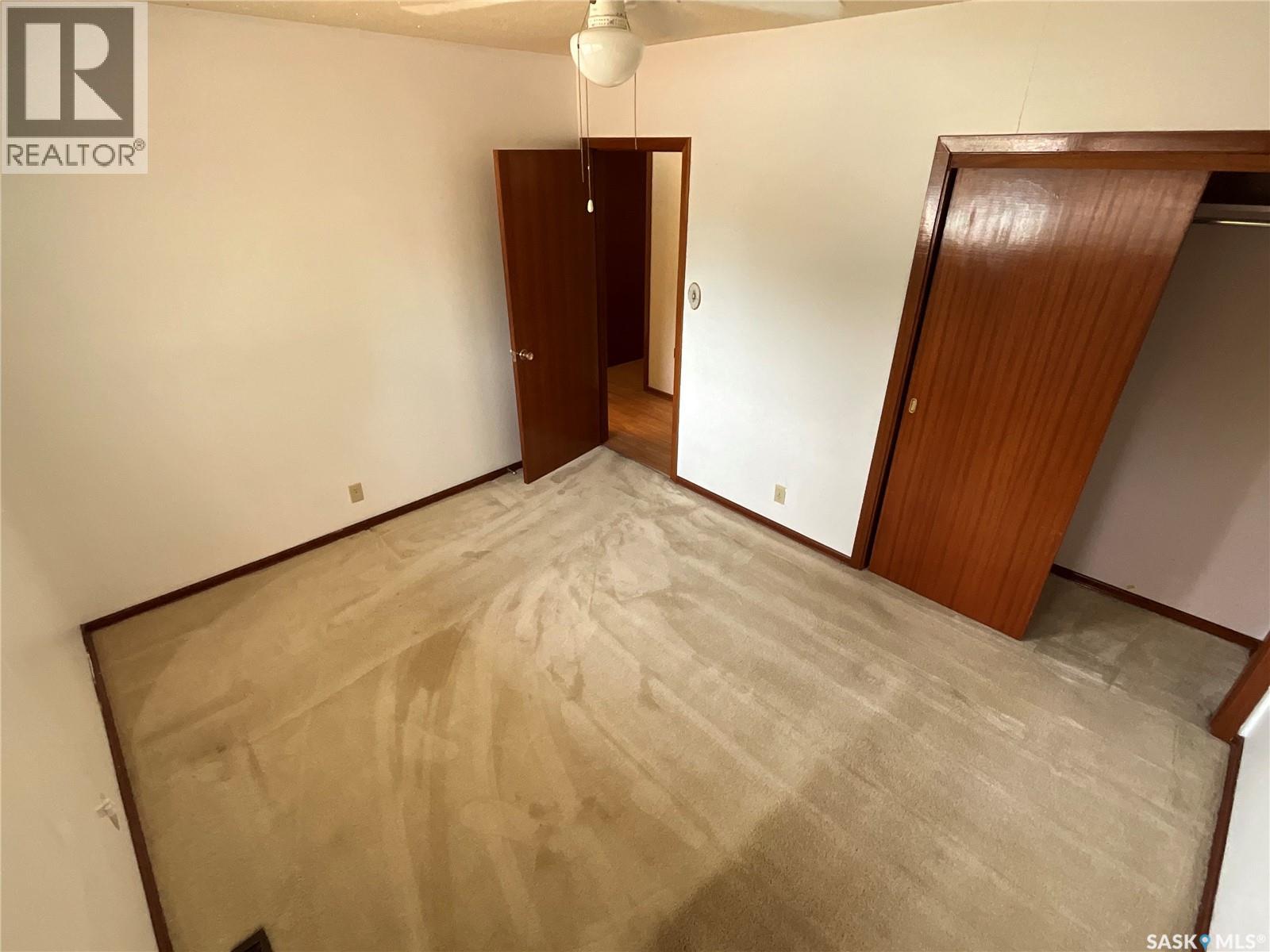 337 Mcintosh Street N, Regina, Saskatchewan  S4R 5A1 - Photo 17 - SK039094