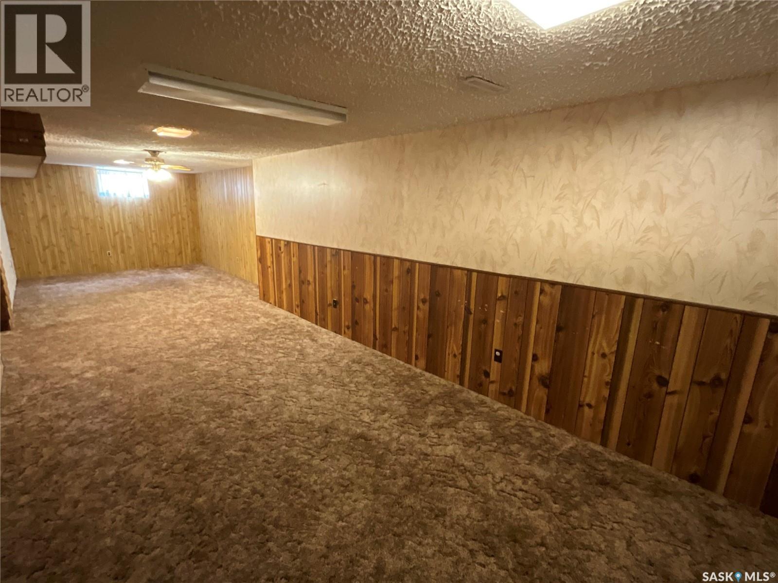337 Mcintosh Street N, Regina, Saskatchewan  S4R 5A1 - Photo 22 - SK039094