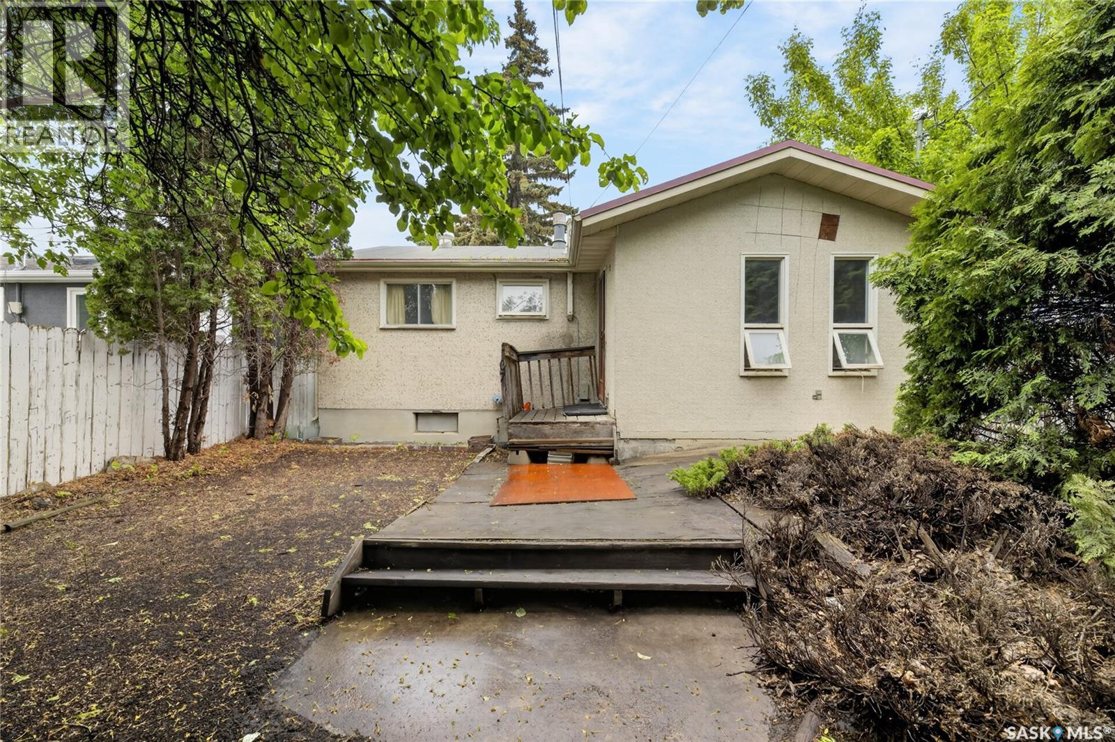 107 Grant Street, Saskatoon, Saskatchewan  S7N 2A2 - Photo 19 - SK039067