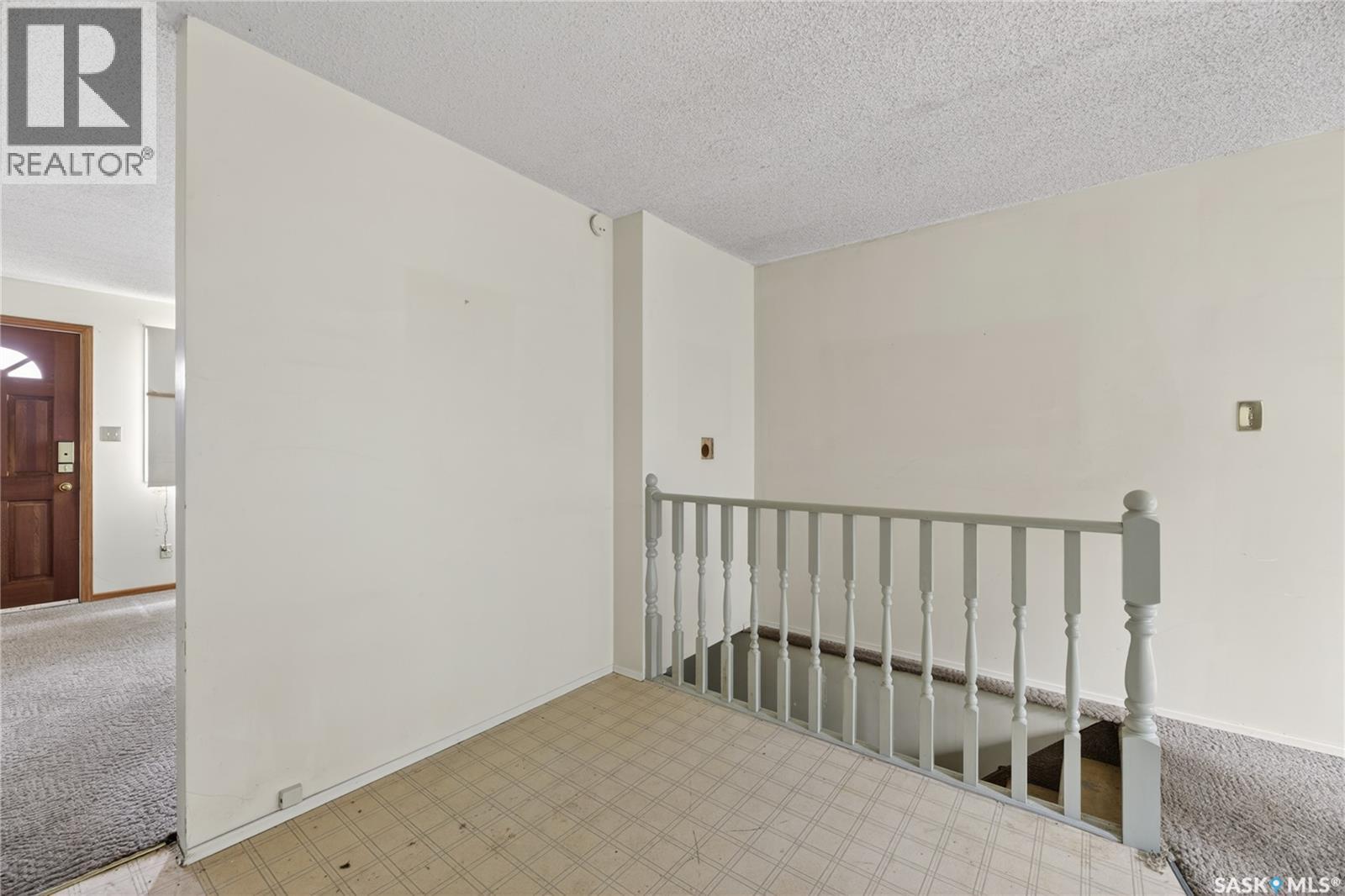 107 Grant Street, Saskatoon, Saskatchewan  S7N 2A2 - Photo 8 - SK039067