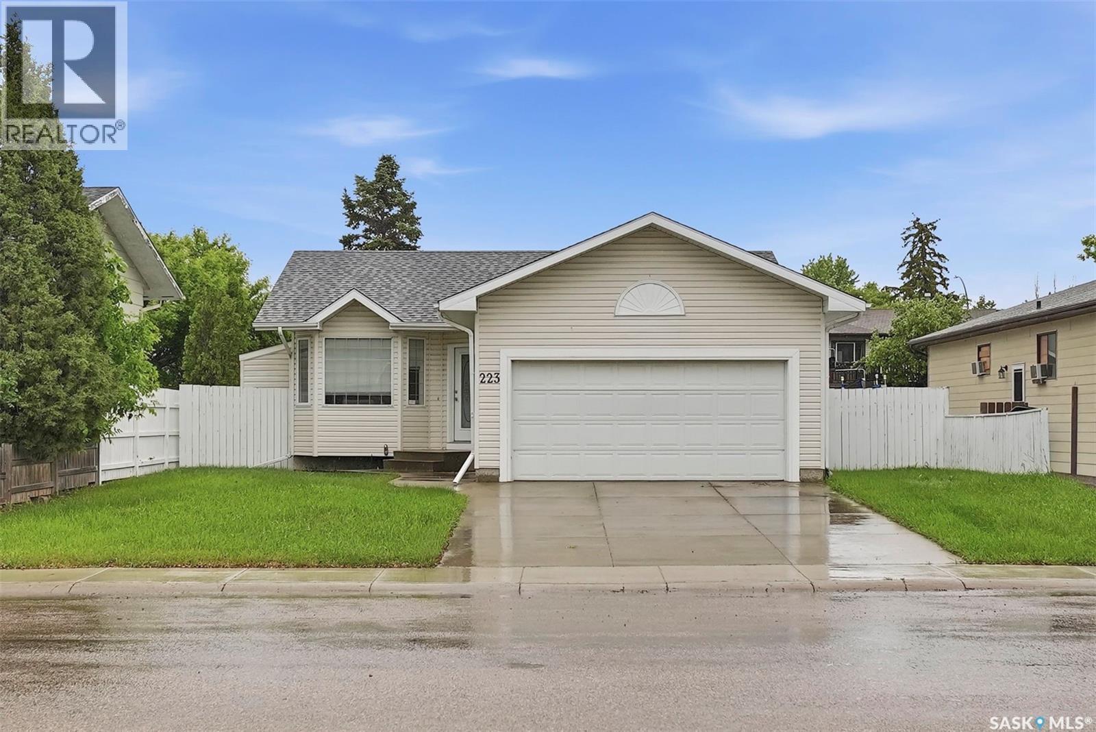223 Wedge ROAD, saskatoon, Saskatchewan