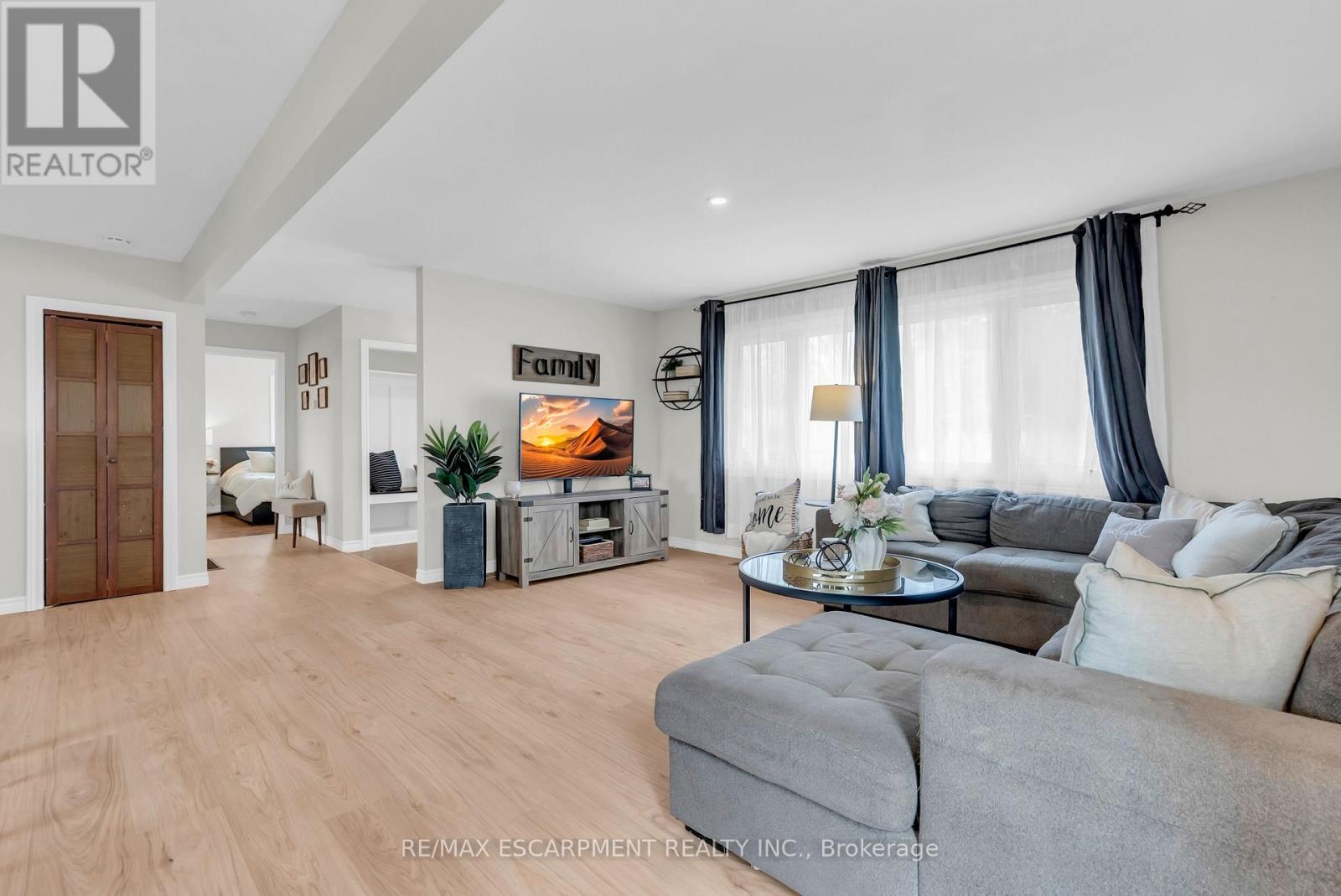 21 Kidd Avenue, Quinte West, Ontario  K8V 2C6 - Photo 8 - X13431656