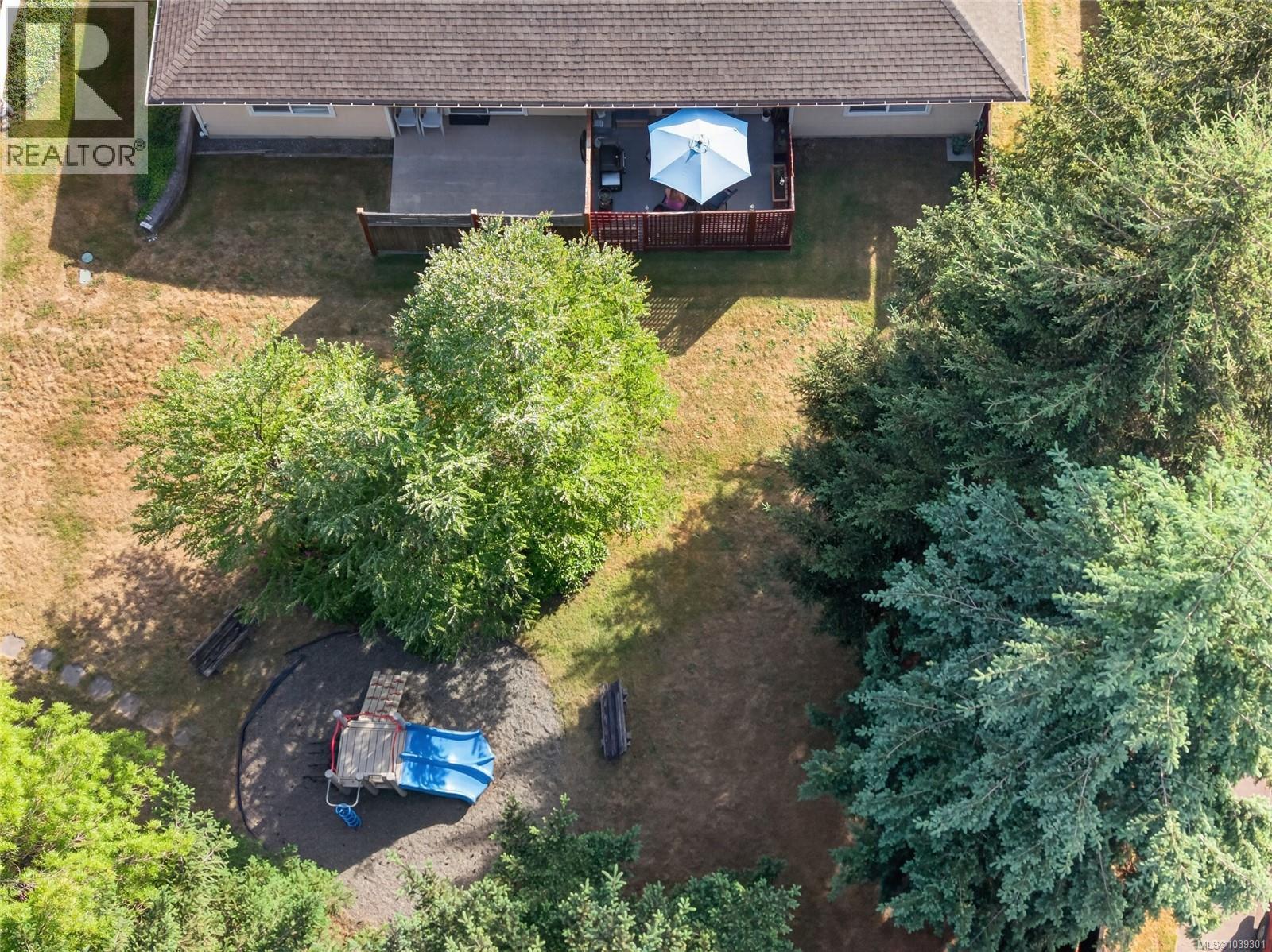 51 2728 1st St, Courtenay, British Columbia V9N 4A4 - Photo 5 - 1039301