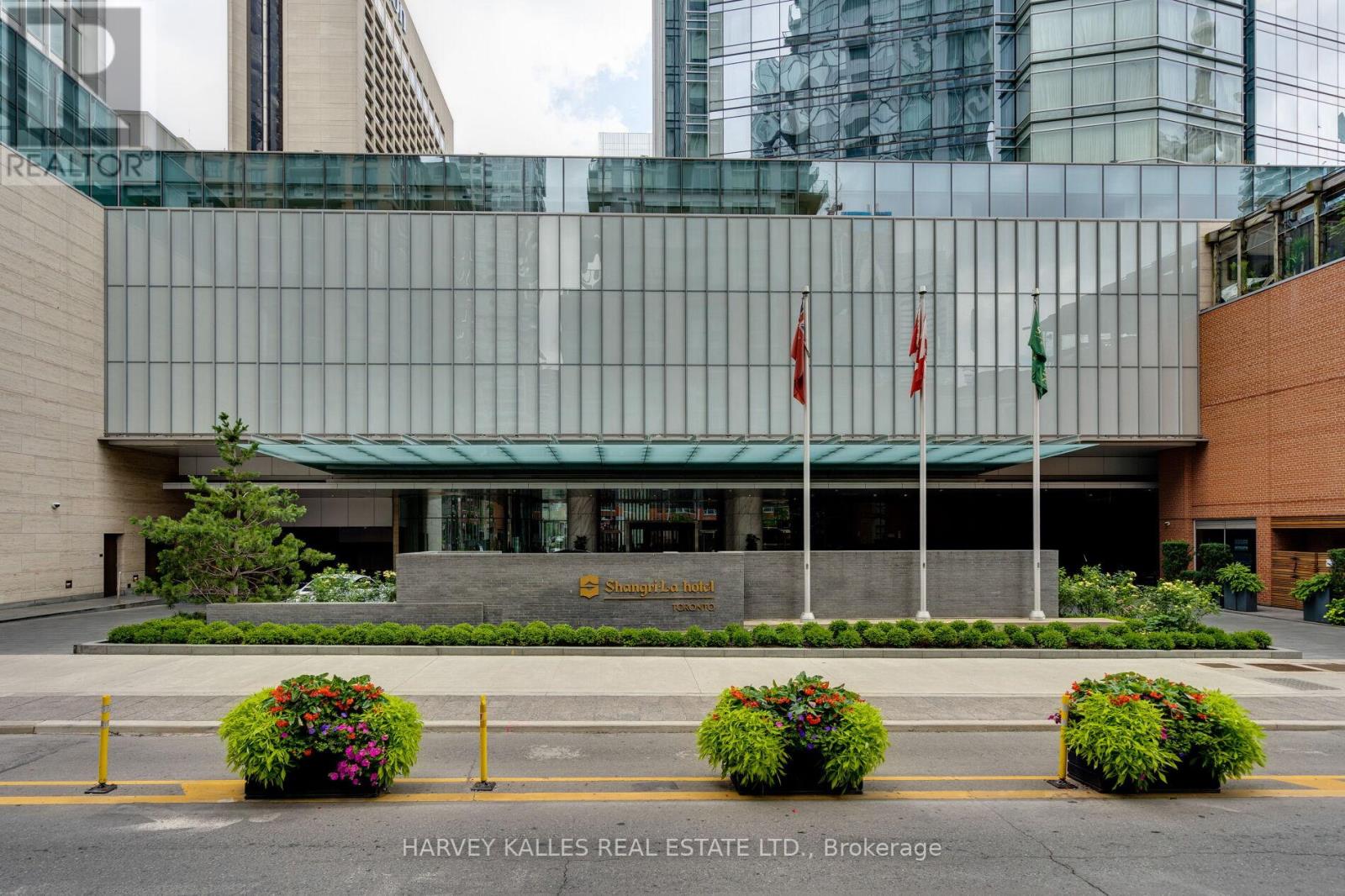 3907 - 180 University Avenue, Toronto, Ontario  M5M 0A2 - Photo 2 - C13431876