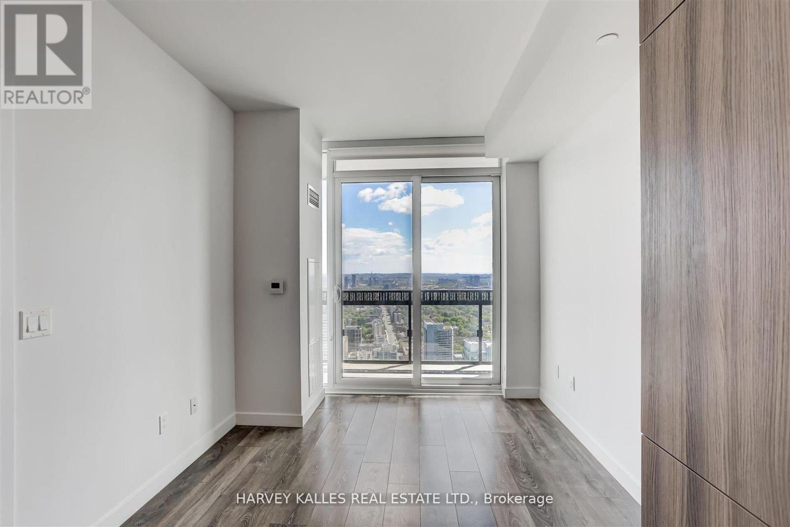 5209 - 8 Eglinton Avenue E, Toronto, Ontario  M4P 1A6 - Photo 17 - C13431966
