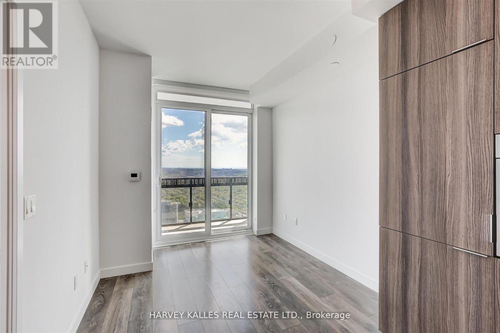 5209 - 8 Eglinton Avenue E, Toronto, Ontario  M4P 1A6 - Photo 18 - C13431966