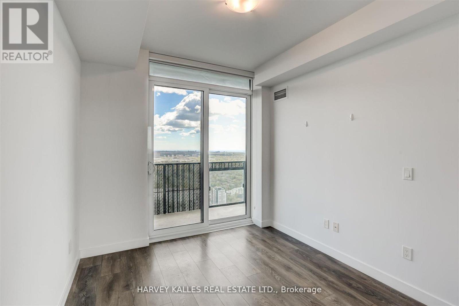 5209 - 8 Eglinton Avenue E, Toronto, Ontario  M4P 1A6 - Photo 27 - C13431966