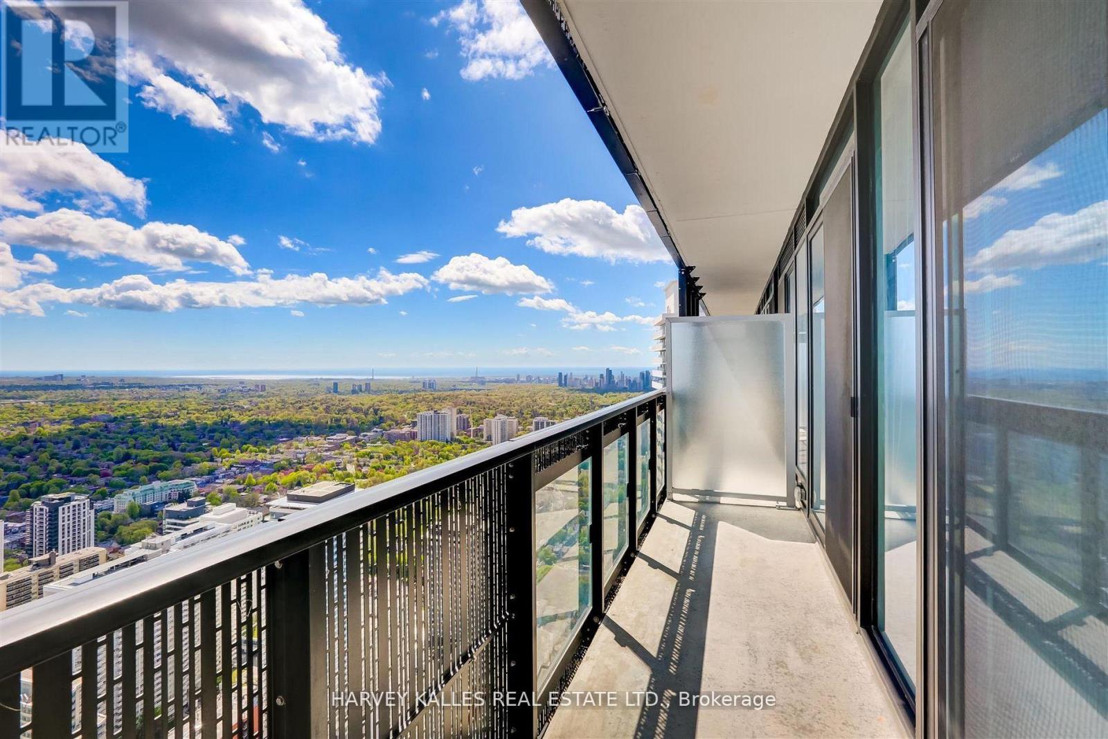5209 - 8 Eglinton Avenue E, Toronto, Ontario  M4P 1A6 - Photo 34 - C13431966