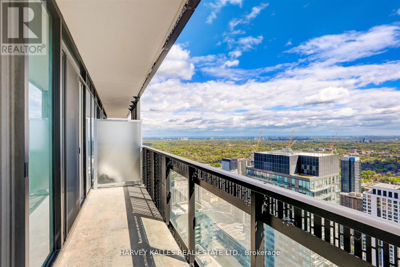 5209 - 8 Eglinton Avenue E, Toronto, Ontario  M4P 1A6 - Photo 36 - C13431966