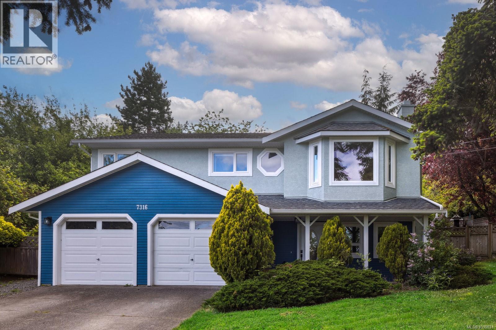 7316 East Saanich Rd