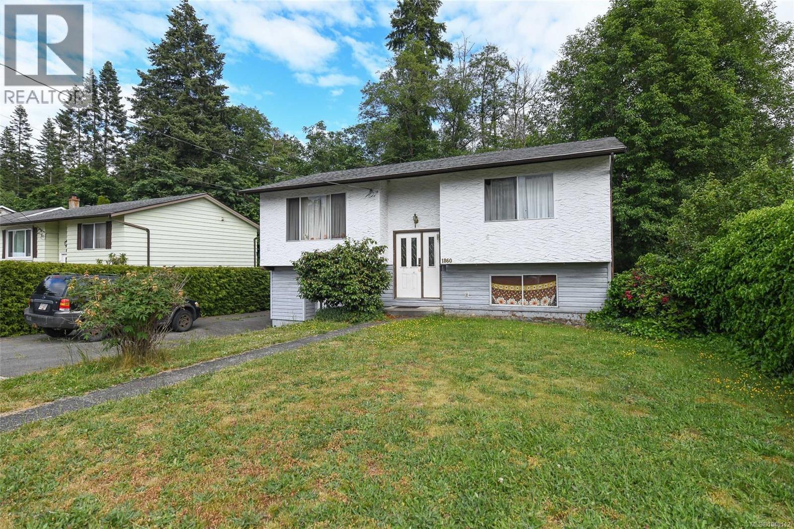 1860 Embleton Cres