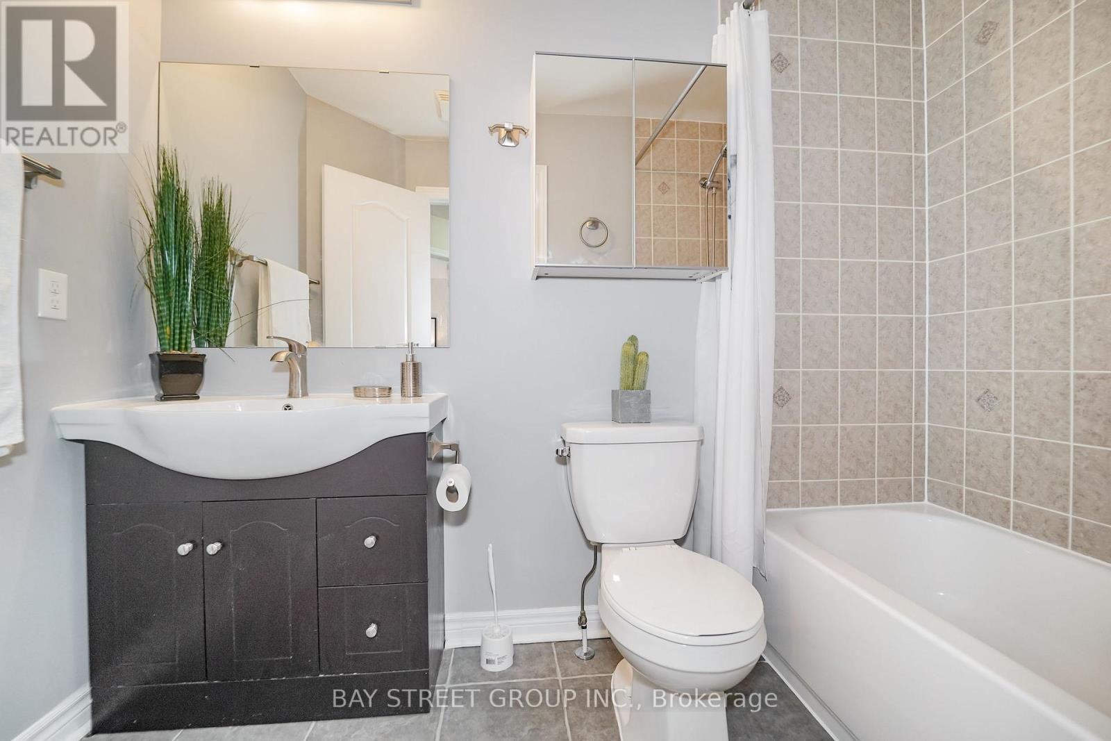 #89 - 15 Old Colony Road, Richmond Hill, Ontario  L4E 4L4 - Photo 33 - N13429626