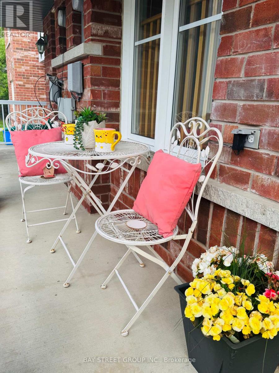 #89 - 15 Old Colony Road, Richmond Hill, Ontario  L4E 4L4 - Photo 35 - N13429626