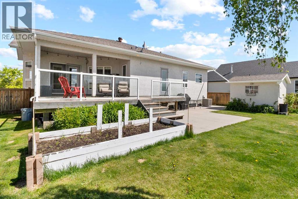 40 Lake Ridge, Olds, Alberta  T4H 1W6 - Photo 38 - A2317870