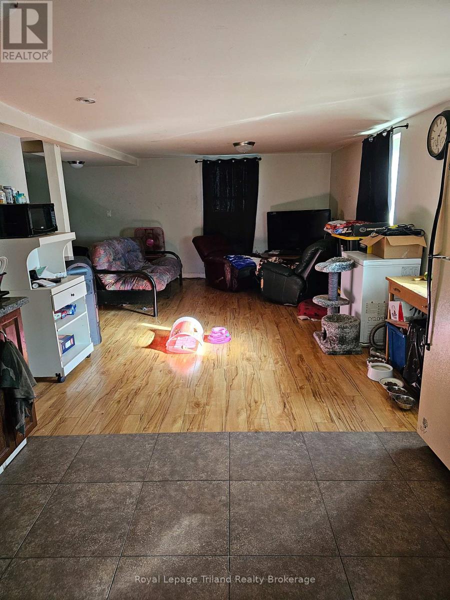18 Chapel Street, Woodstock, Ontario  N4S 3R1 - Photo 13 - X12722500