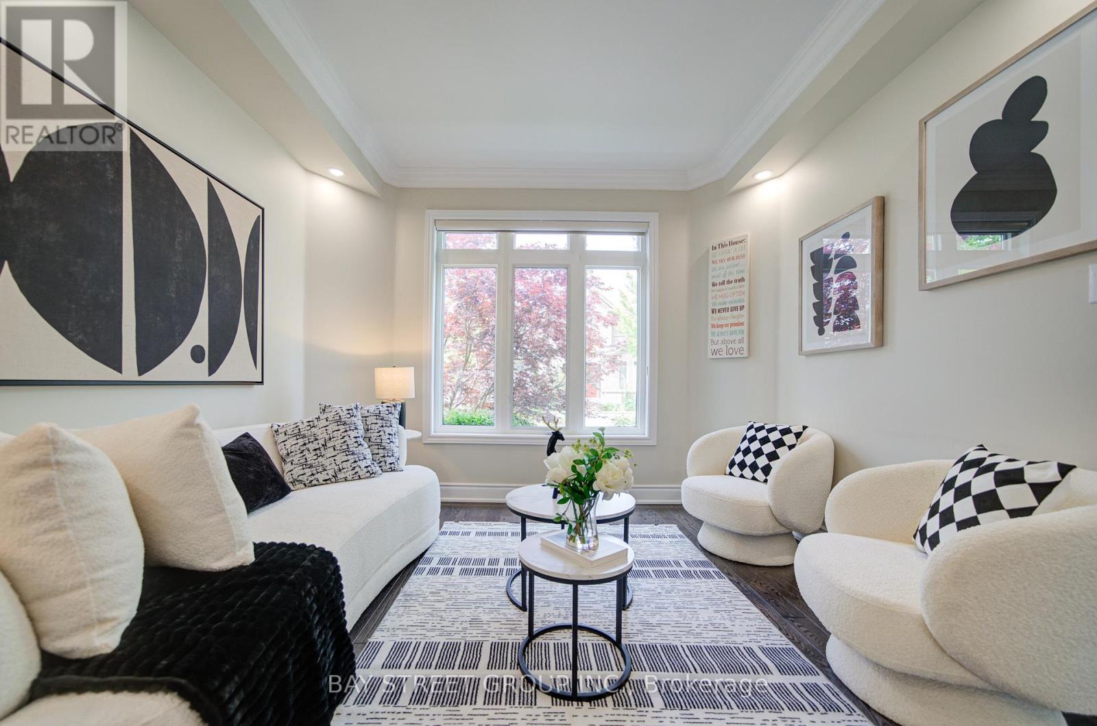 29 Cardrew Street, Markham, Ontario  L6B 1G6 - Photo 7 - N13424904